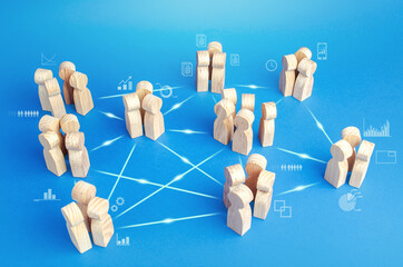 我和朋友2人准备到重庆大足石刻玩3天。。自助的  是学生。。那有便宜的住宿不？